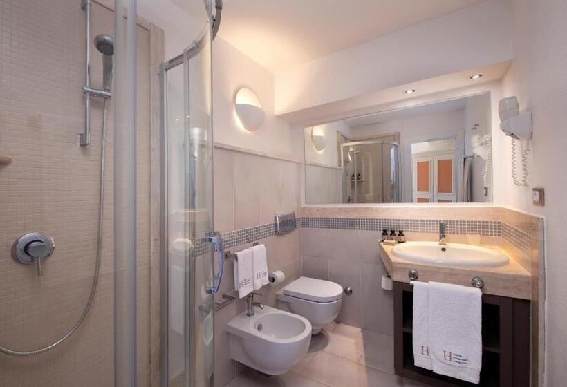Классический Номер, Chia Laguna   Hotel Village