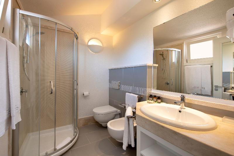 Семейный Номер Superior, Chia Laguna   Hotel Village