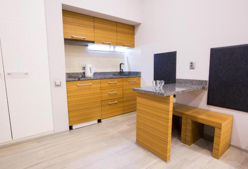 클래식 4인 룸, Pushkinskaya Apartments