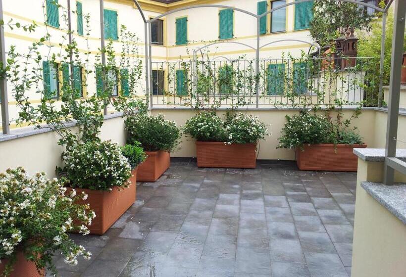 带露台两卧公寓, Residenza Porta Volta