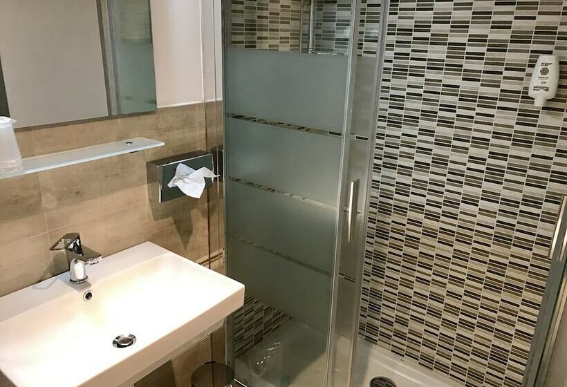 四人标准间, Best Quality Hotel Politecnico