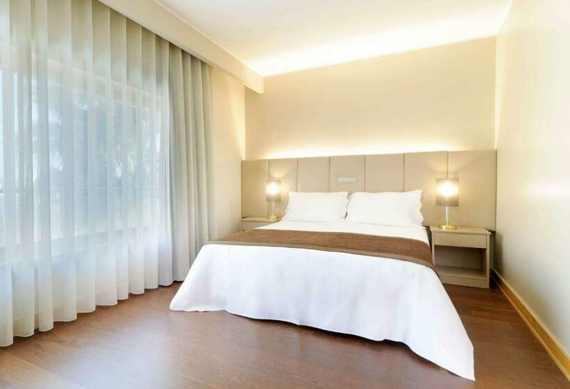 Номер Deluxe, Tryp By Wyndham Porto Expo