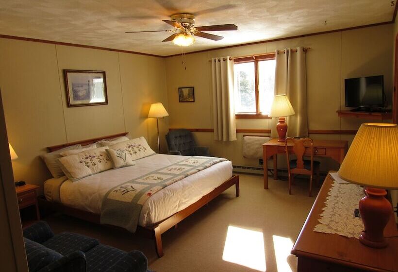 수피리어 룸, Carlson S Lodge