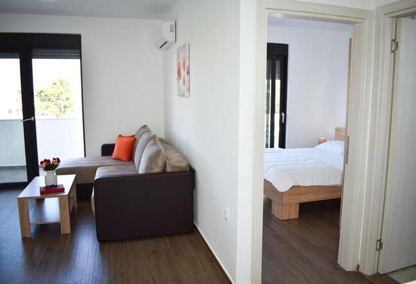 Deluxe Suite Sea View, Apartment L'ideal