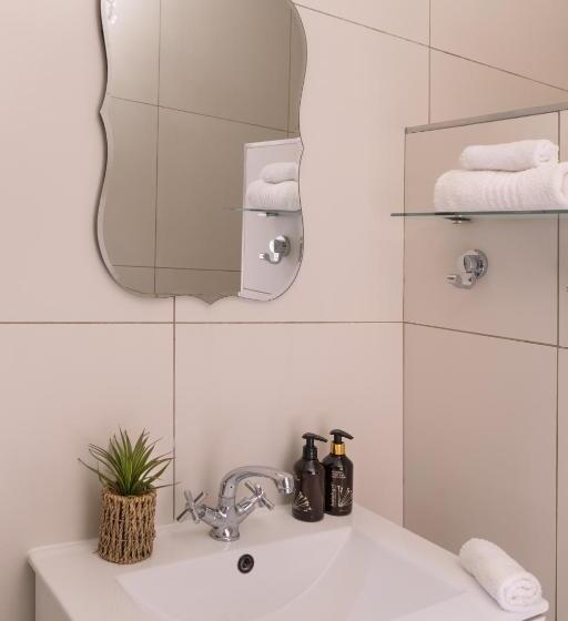 Студия Deluxe, The Falls Guest House