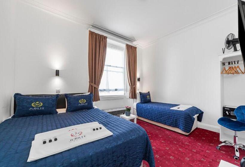 스탠다드 트리플 룸, Jubilee Hotel Victoria