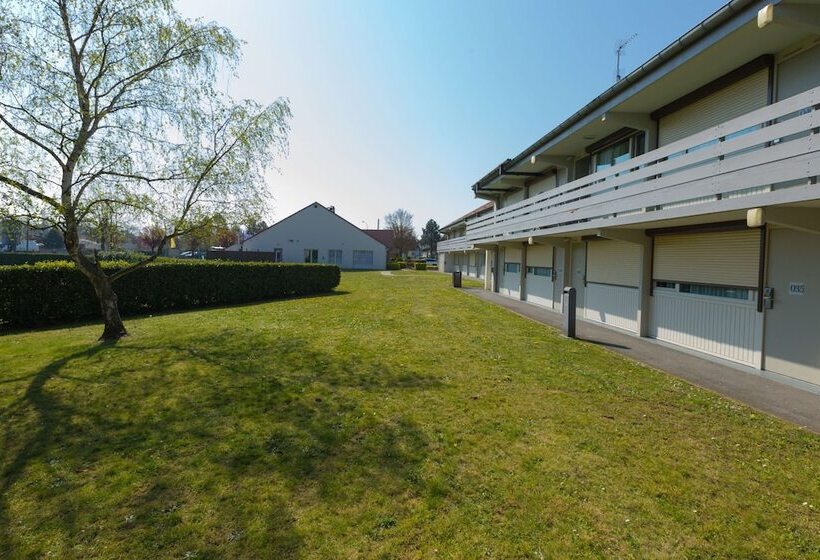 Номер Стандарт, Kyriad Chantilly Sud  Luzarches