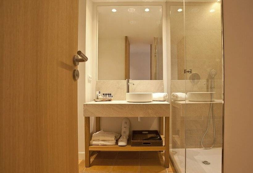 اتاق استاندارد با دسترسی به اسپا, Mon Port Hotel & Spa