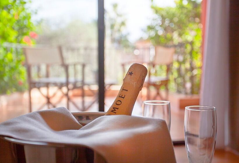 اتاق استاندارد با دسترسی به اسپا, Mon Port Hotel & Spa