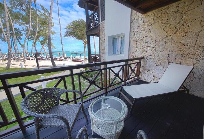 سوئیت جونیور کلوب با چشم‌انداز دریا, Vista Sol Punta Cana Beach Resort & Spa  All Inclusive