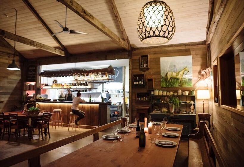 Номер Стандарт, Spring Spur Stay