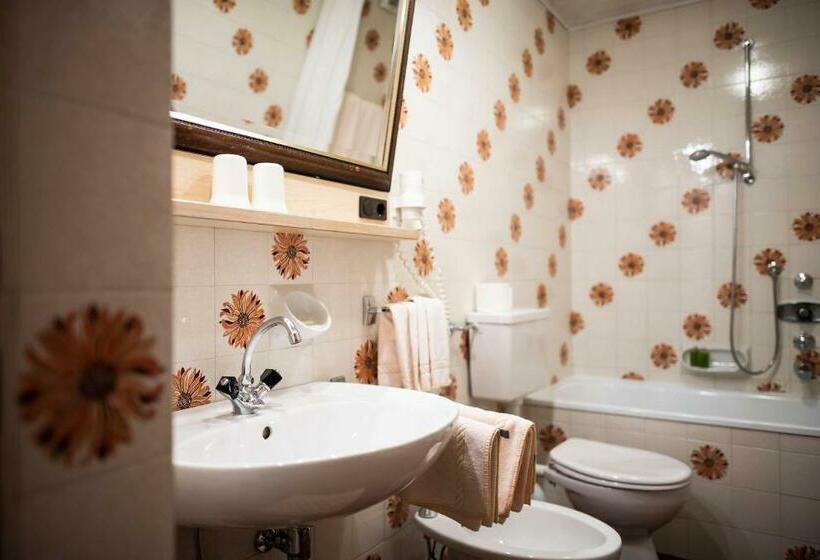 Апартаменты 1 Спальня, Post Residence