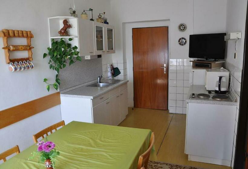 スイート, Penzion Hainiš