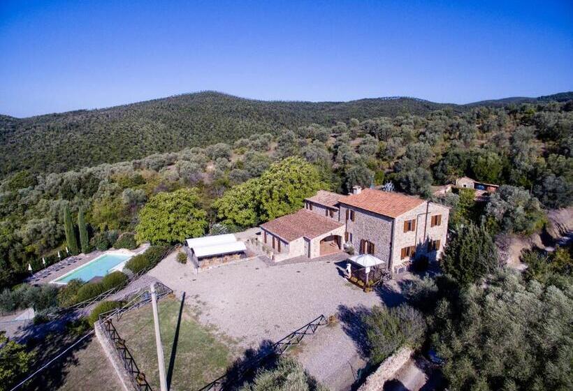 Апартаменты 3 Спальни, Tenuta Montemassi Podere Montauzzo
