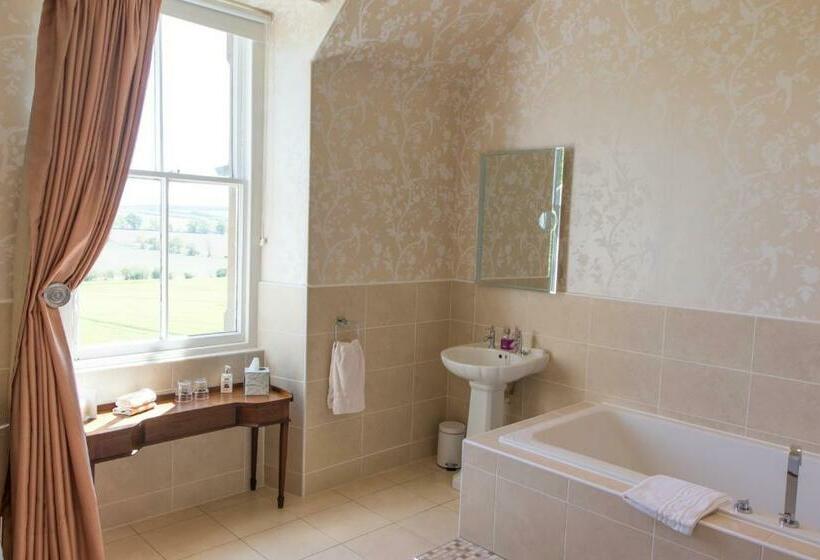 Номер Стандарт, Whitehouse Country House