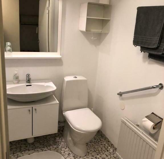 Семейный Номер, Docksta Hotell