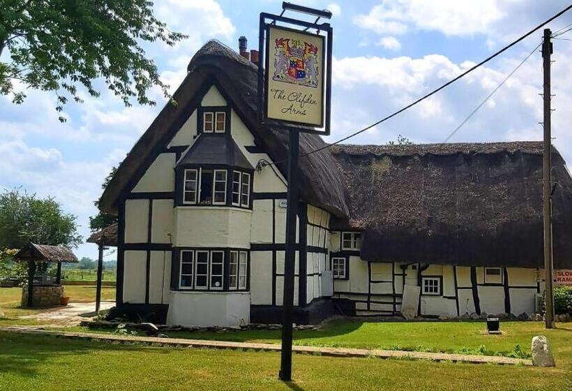 Номер Deluxe, The Clifden Arms B&b