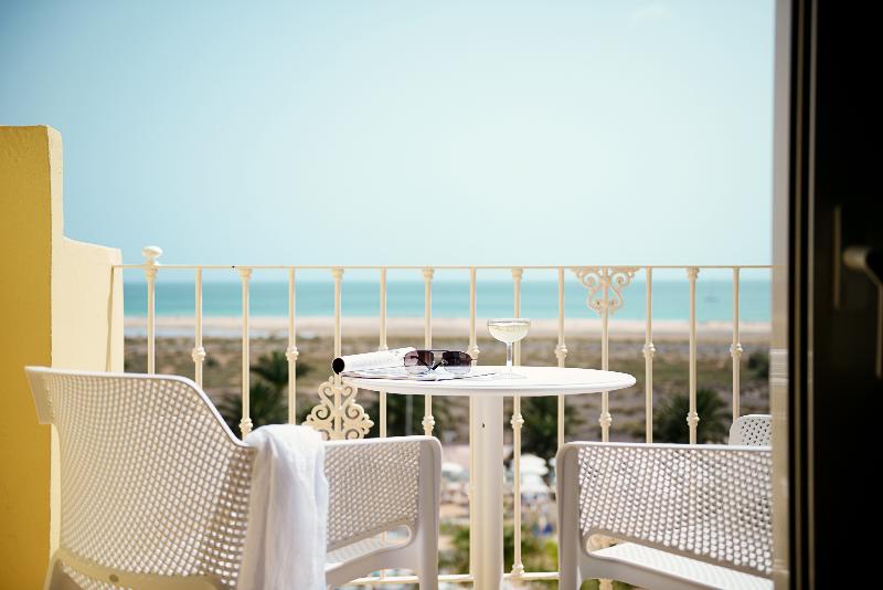 סוויטת ג'וניור, Buganvilla Hotel & Spa