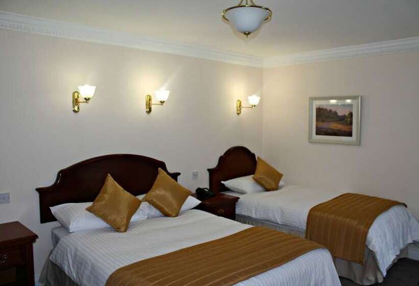 스탠다드 룸, Central Hotel Donegal