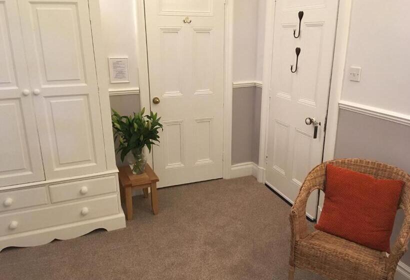 Классический Номер, Ivythwaite Lodge Guest House
