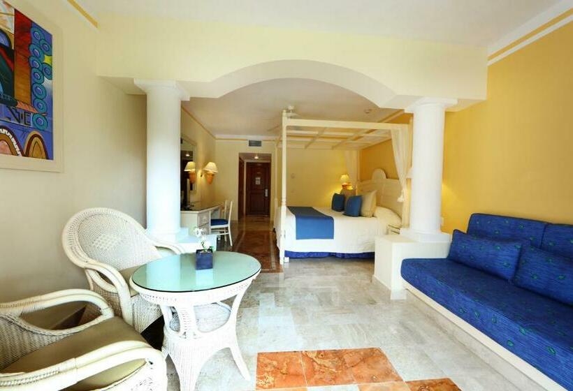 סוויטת ג'וניור סופריור נוף לים, Bahia Principe Luxury Akumal - All Inclusive