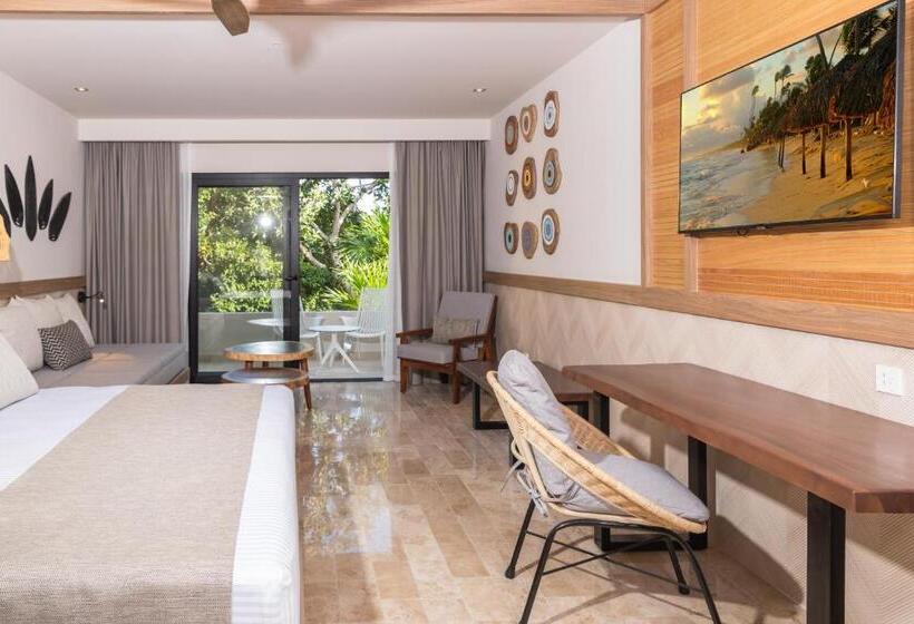 סוויטת ג'וניור פרמיום, Bahia Principe Luxury Akumal - All Inclusive