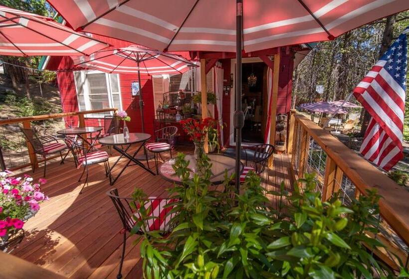 스위트, Elliott House Boutique Inn