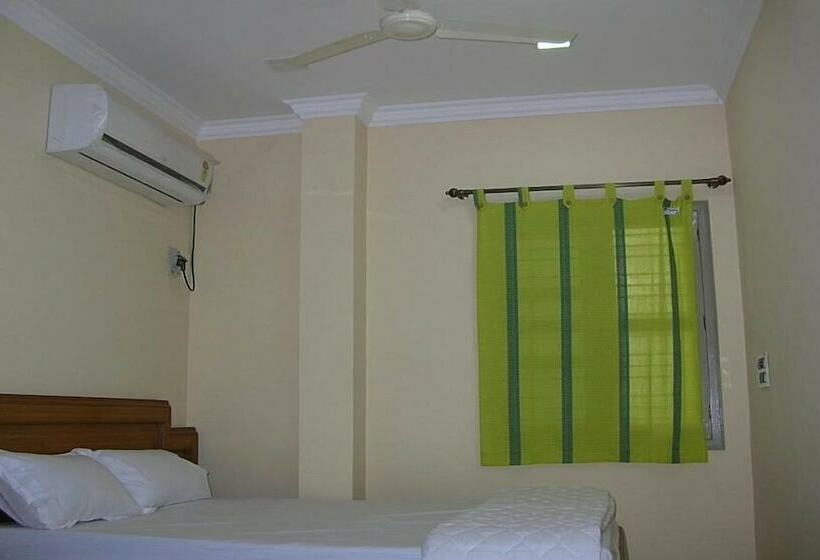 Номер Базовый Двуспальная Кровать, Pujitha Residency