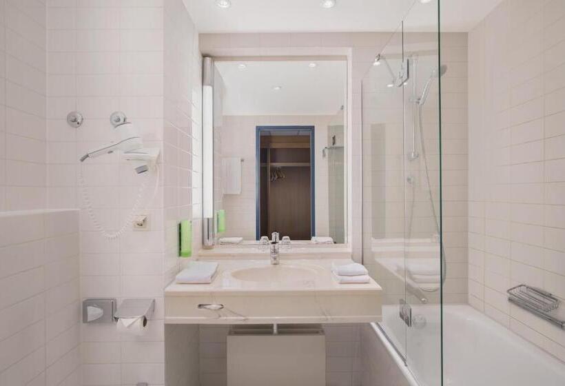 标准三人间, Hi Hotel International Hamburg