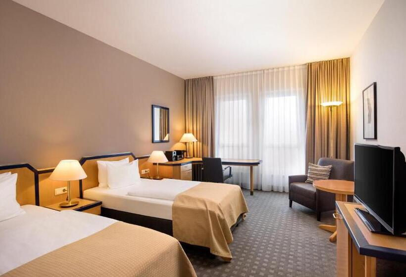 带观景的标准间, Hi Hotel International Hamburg