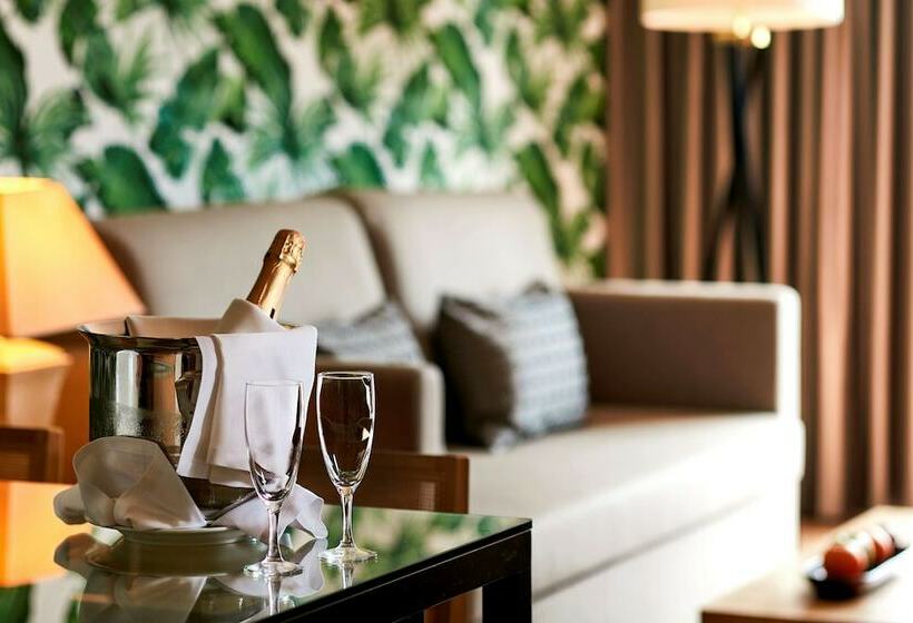 Apartamento 1 Dormitorio con Terraza, NH Marina Portimao Resort
