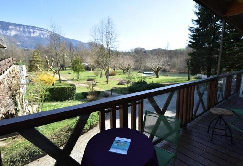 Четырехместный Номер Классик, Les Lodges Du Lac