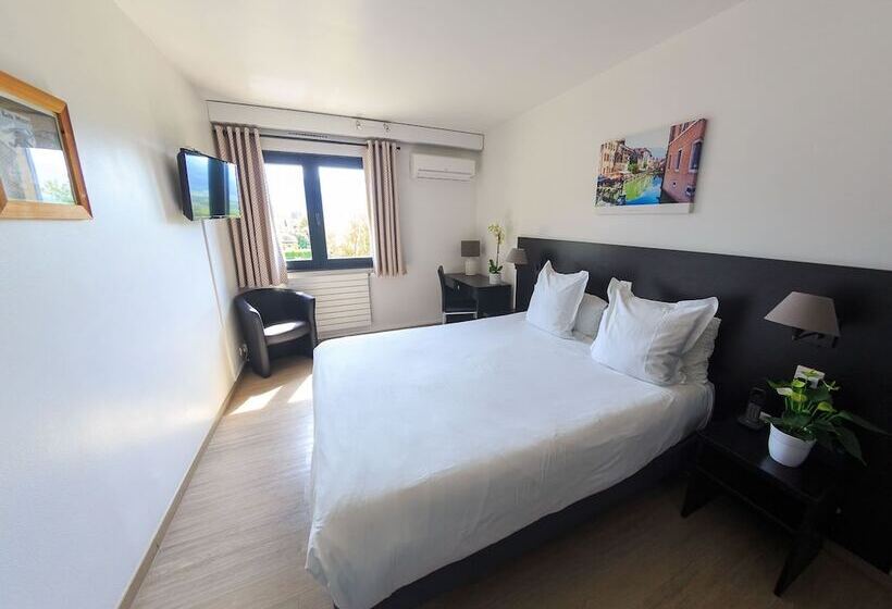 Номер Стандарт, Logis Hôtel Annecy Nord / Argonay