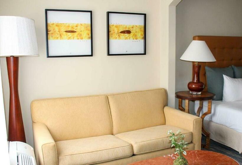 Люкс Кровать Кинг, Four Points San Jose Costa Rica