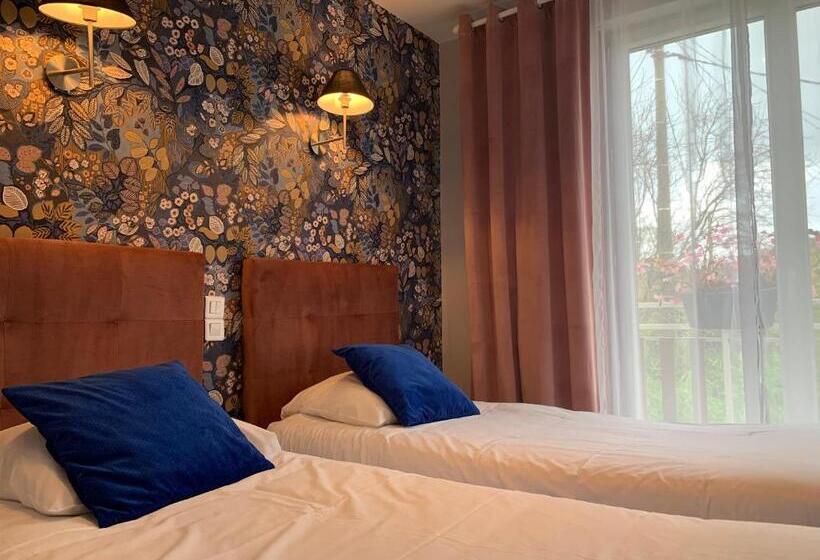 Номер Стандарт, Auberge Du Cheval Blanc