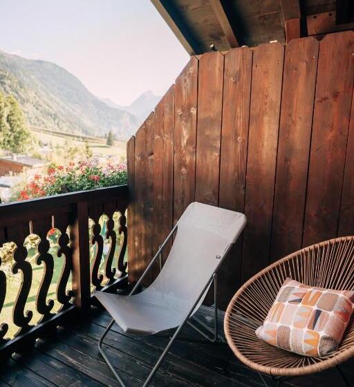 اتاق استاندارد سه تخته با بالکن, Chalet Hôtel Gai Soleil