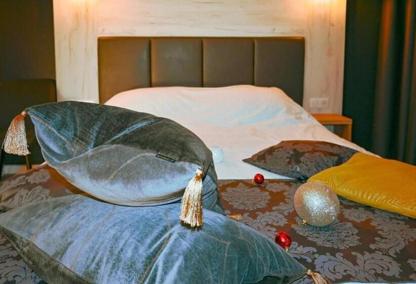 Номер Стандарт, Logis Clermotel   Hôtel & Restaurant