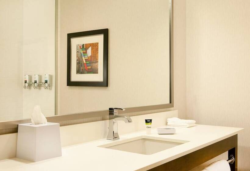 Номер Стандарт, Four Points By Sheraton Newark Christiana Wilmington