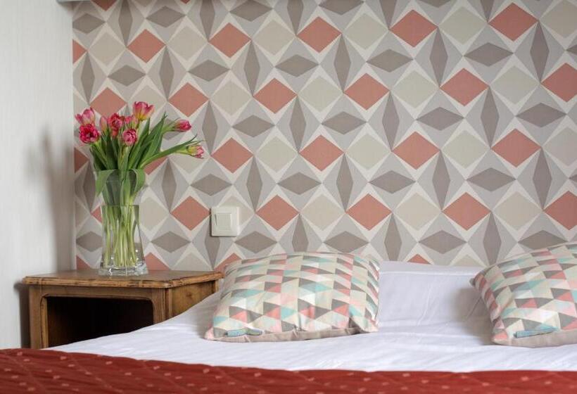Номер Стандарт, The Originals Boutique, Hôtel Le George, Loches