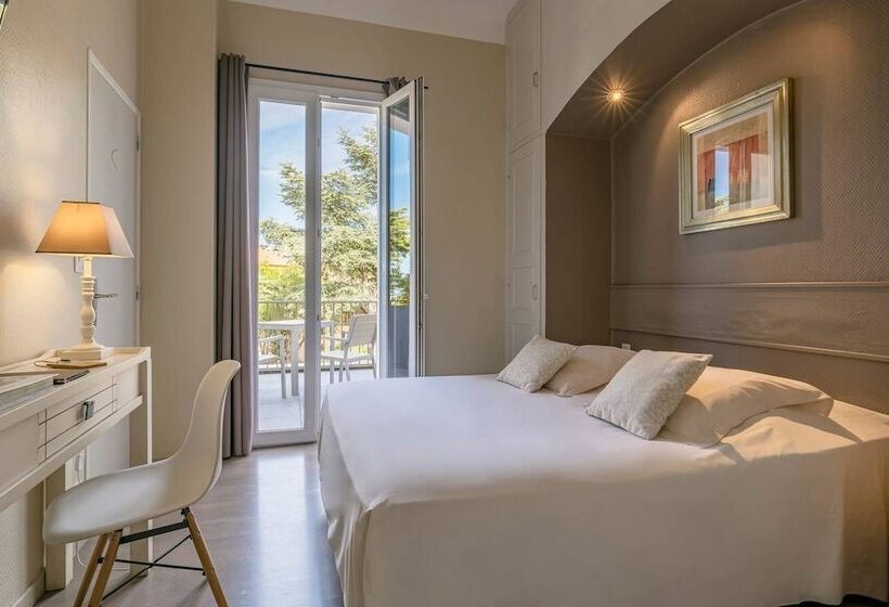 Номер Комфорт Вид на Море, Les Jardins Du Cedre