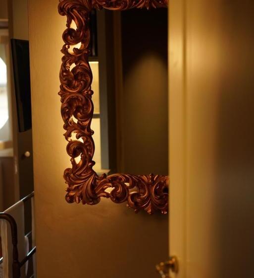 Номер Deluxe Кровать Кинг, L Americano Luxury Rooms