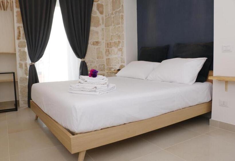 חדר סטנדרט עם מרפסת, La Nicchia B&b