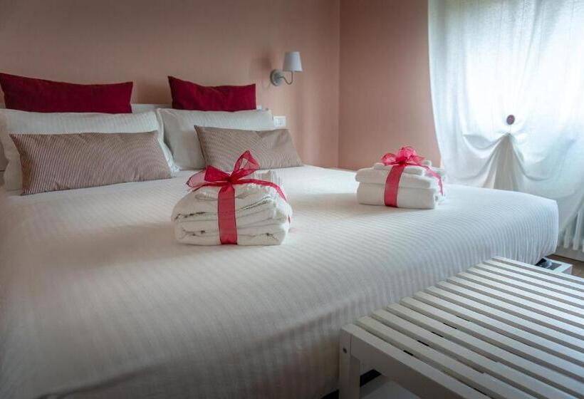 Номер Стандарт, La Rosa Tra I Laghi B&b