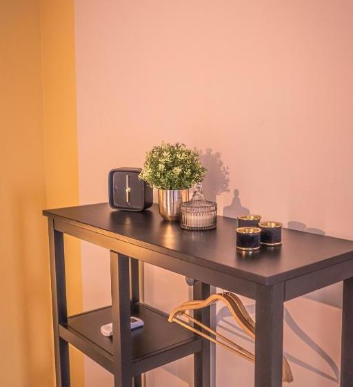 آپارتمان سوپریور 1 خوابه, Il Verdi Home