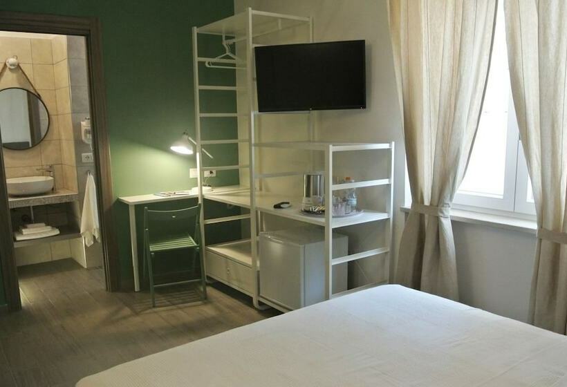 スタンダードルーム, Quattordici B&b