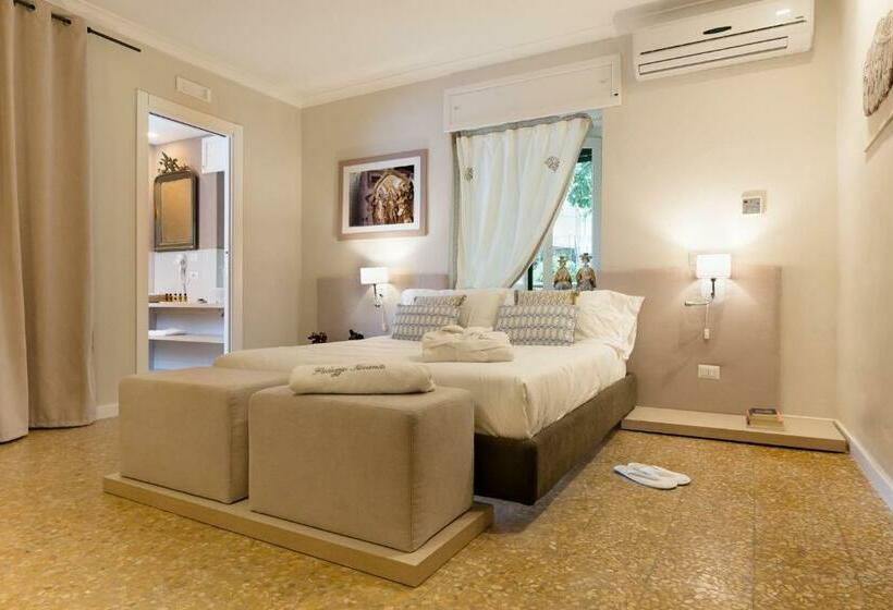 豪华房间, Palazzo Taranto Luxury Rooms