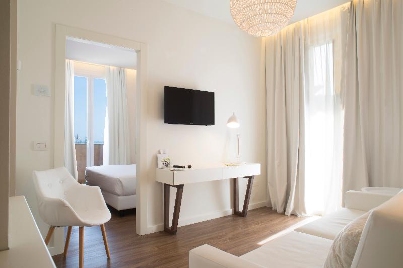 Люкс, Select Suites & Spa   Apartments