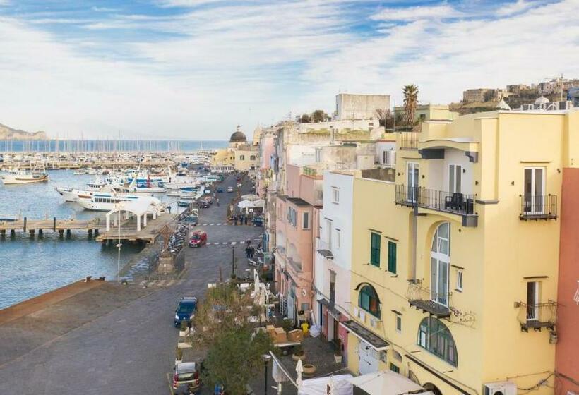 带海景的高档三人间, Vento Di Mare