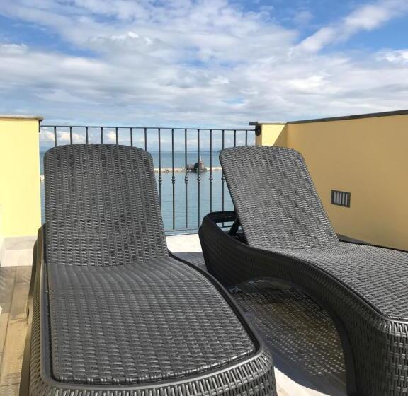 标准间带漩涡浴缸, Vento Di Mare