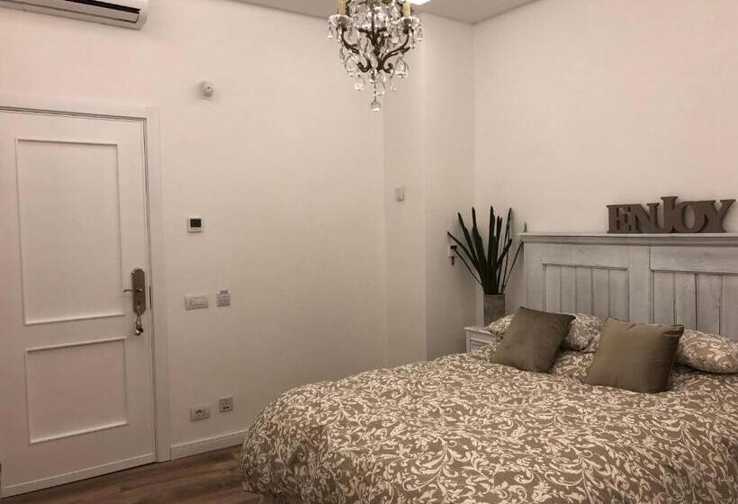 Номер Deluxe, Edera E Camelie